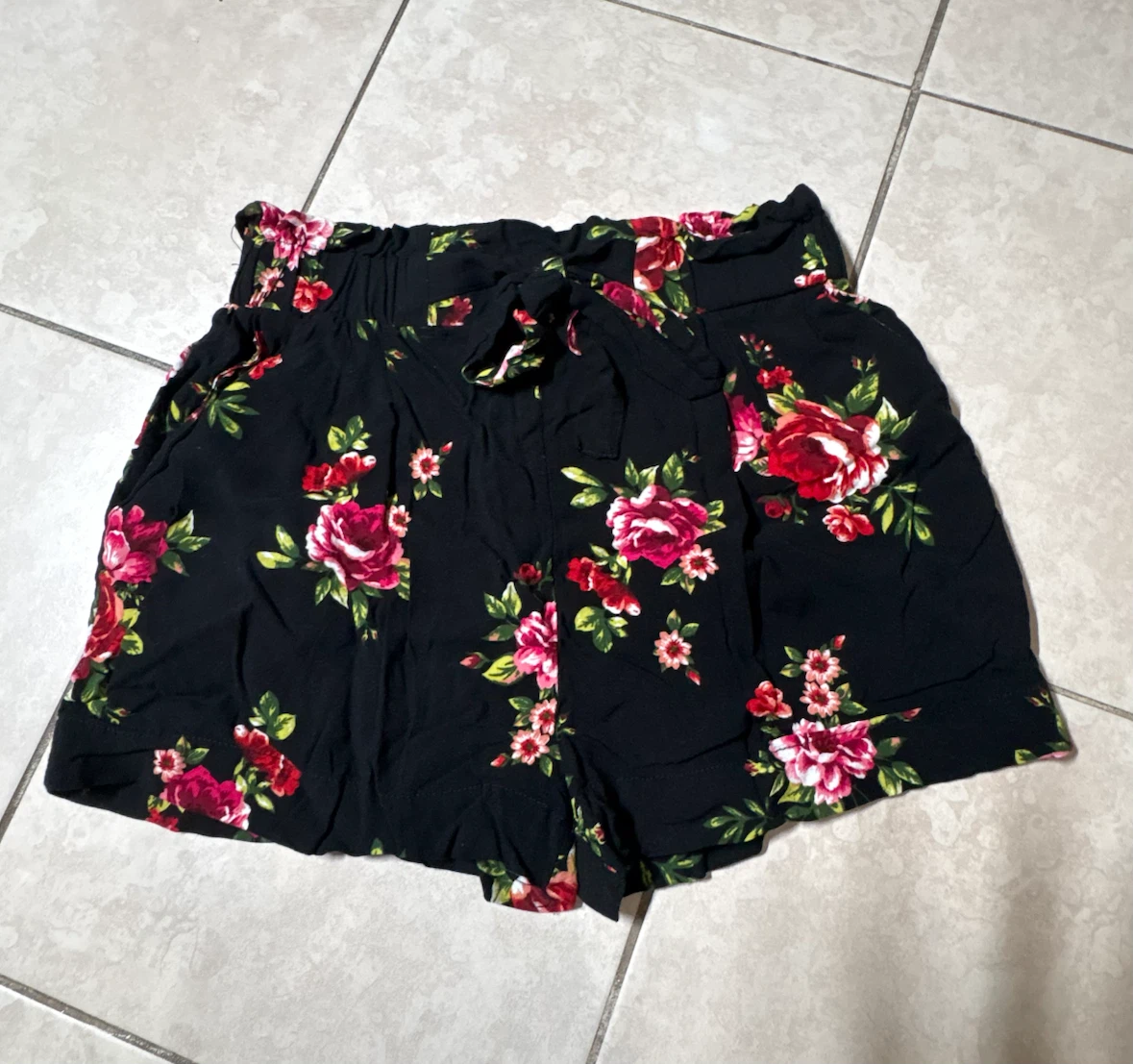 Black Floral Paperbag Shorts - photo 3