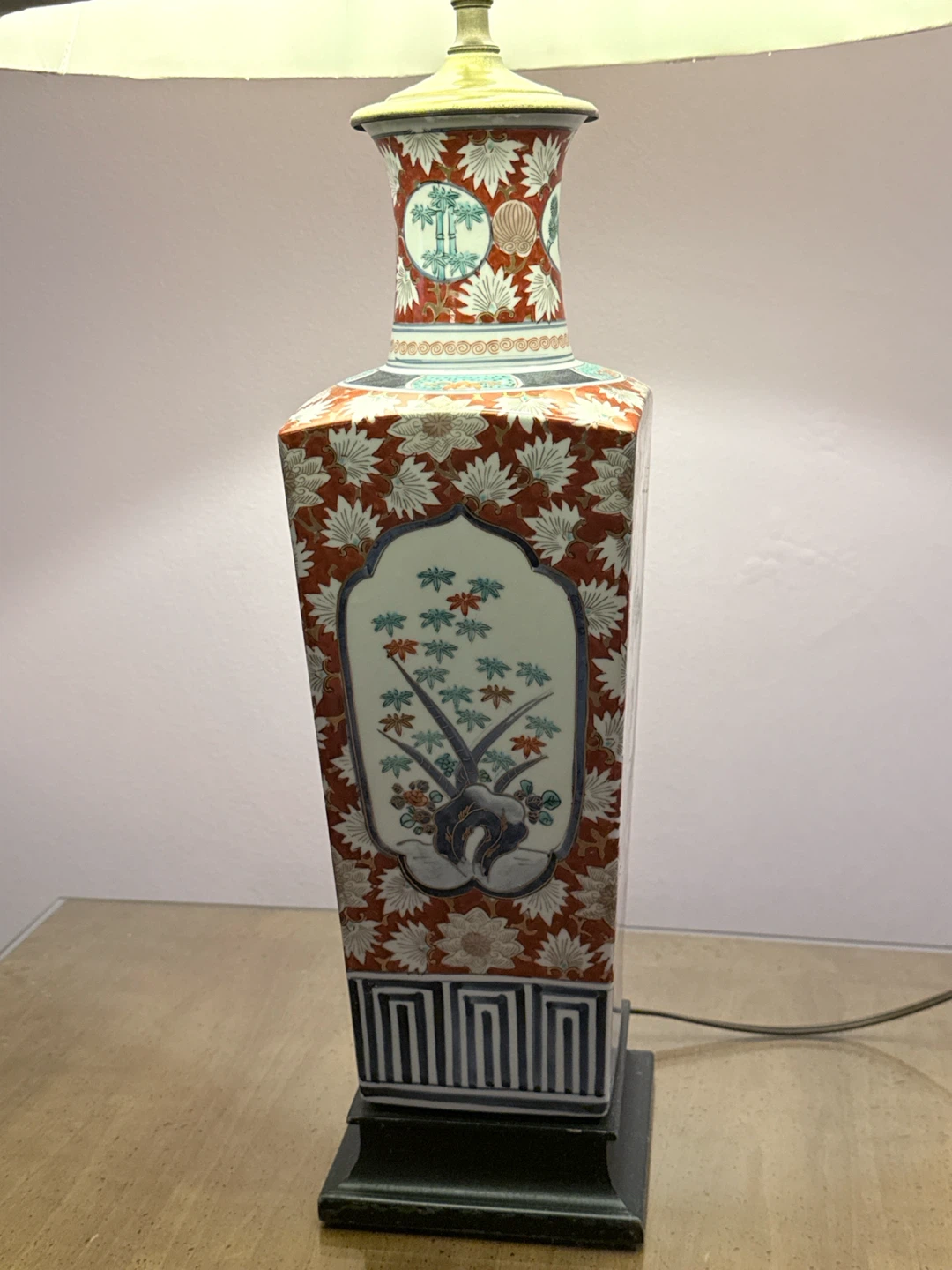 Decorative Ceramic Table Lamp with Floral Design