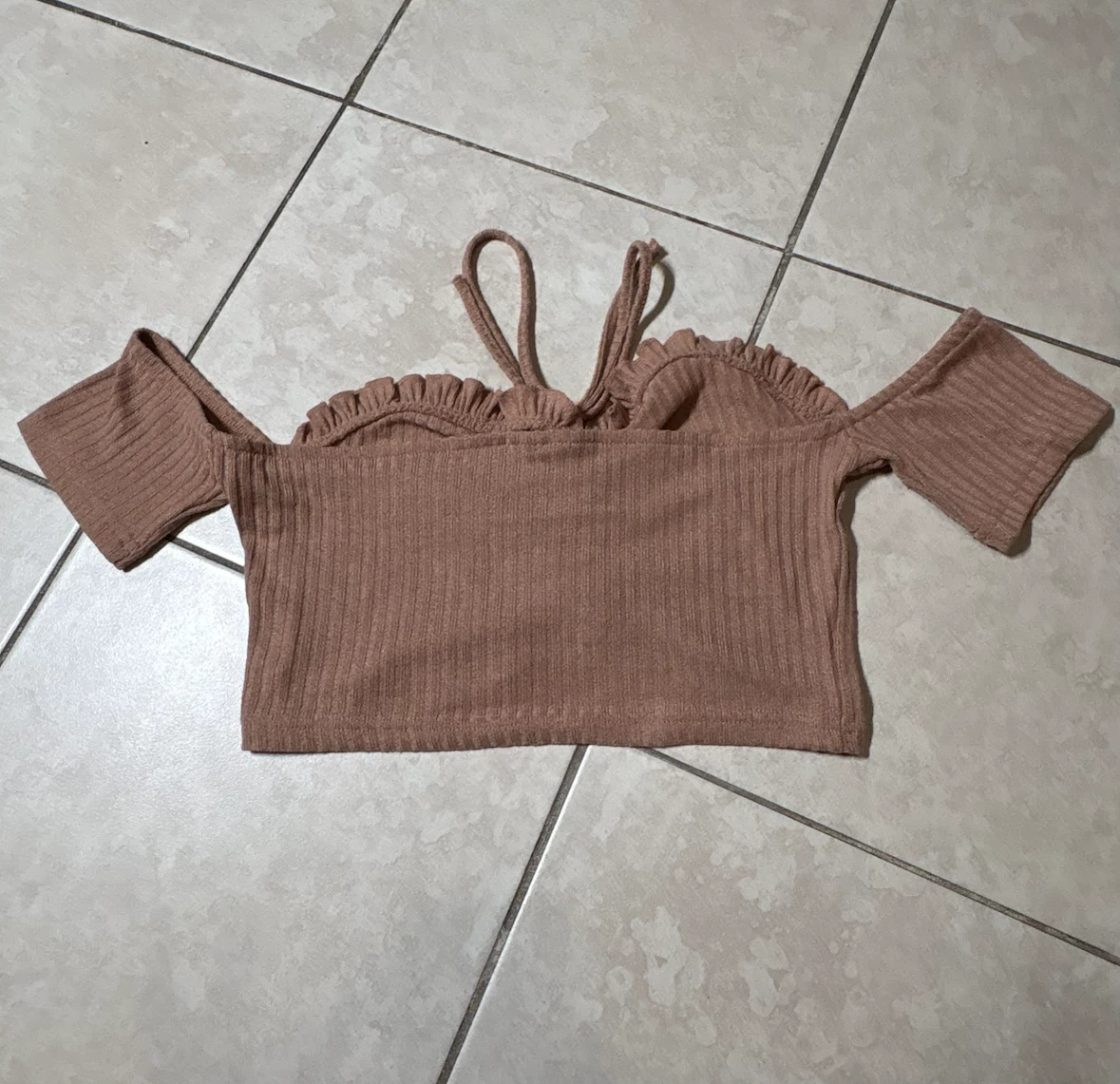 Brown ribbed off-the-shoulder crop top - photo 2