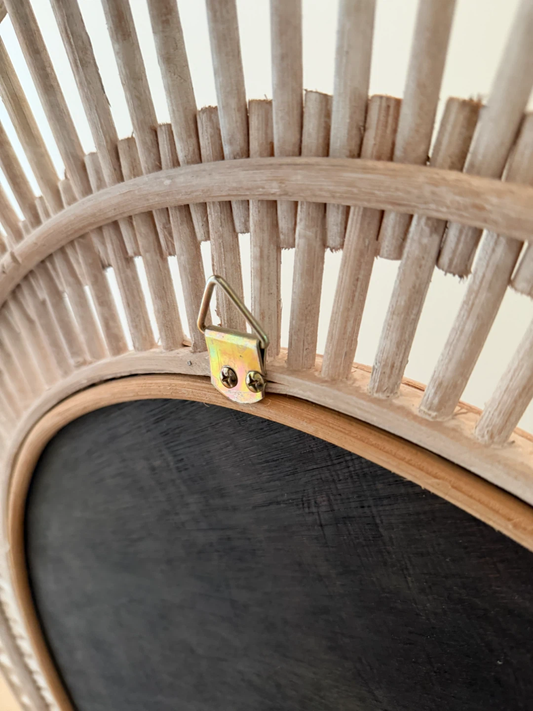 “31" Round Decorative Mirror - photo 4