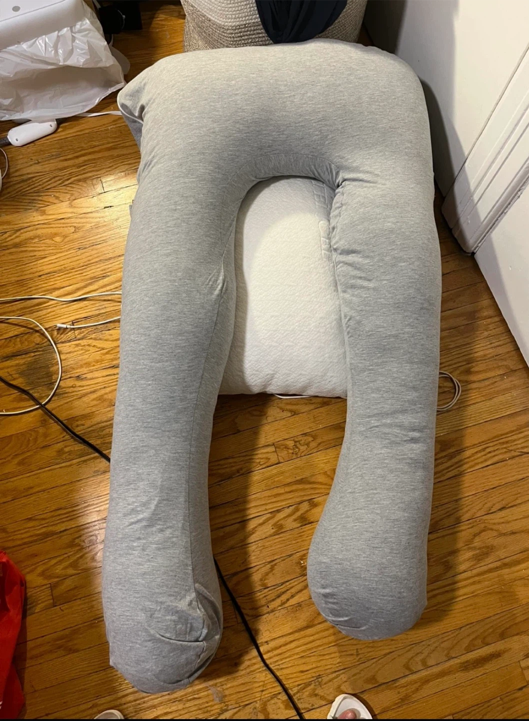 Grey pregency pillow