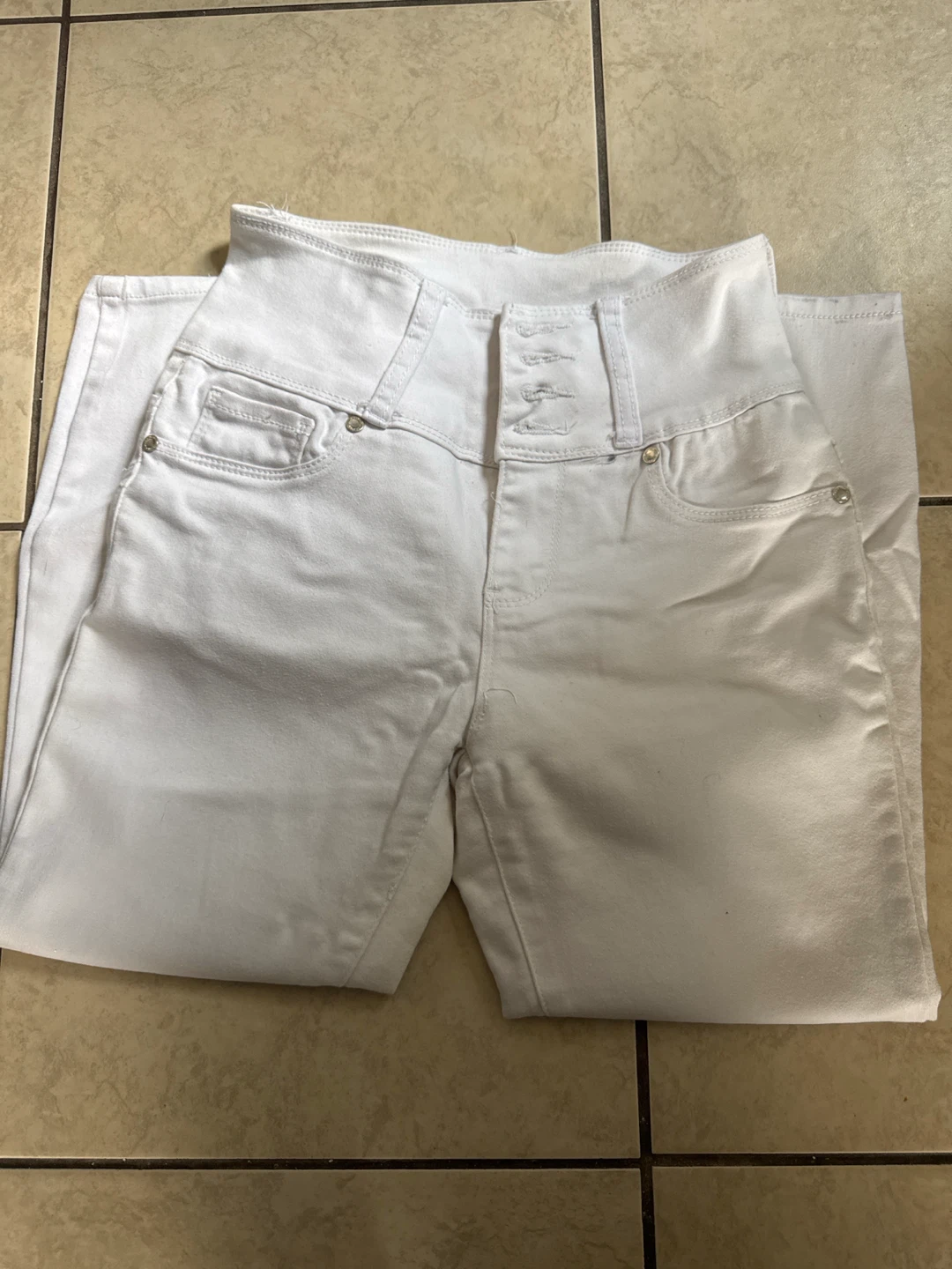 White High-Waisted Jeans - photo 4