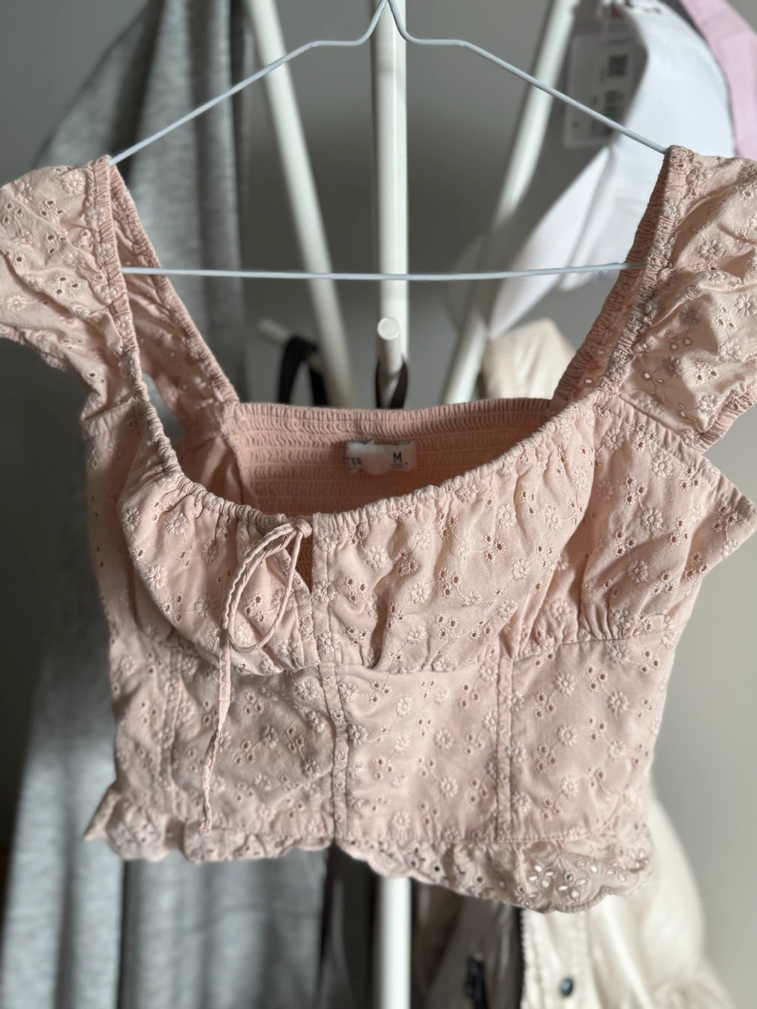 Hollister Pink Eyelet Crop Top - Size M - photo 2