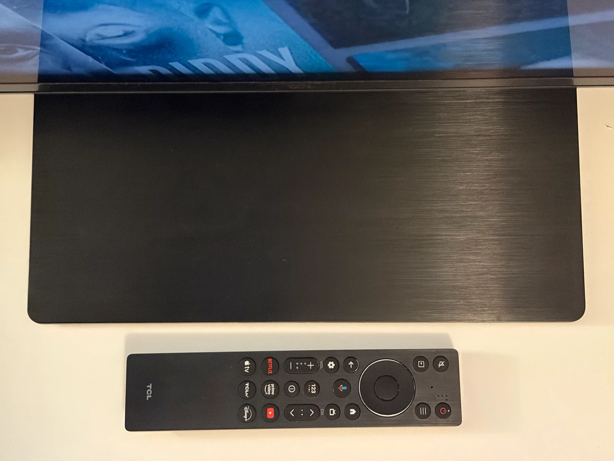 TCL 55" Class QM7K Series 4K UHD QD Mini LED Smart Google TV - photo 4