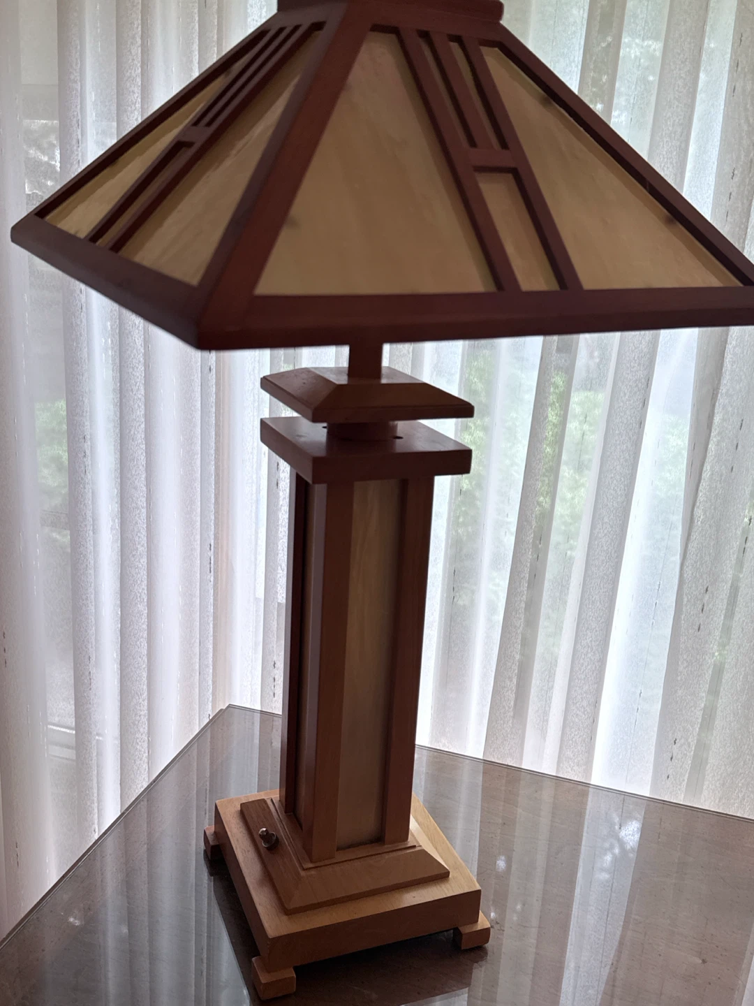 Wooden Mission Style Table Lamp - photo 2