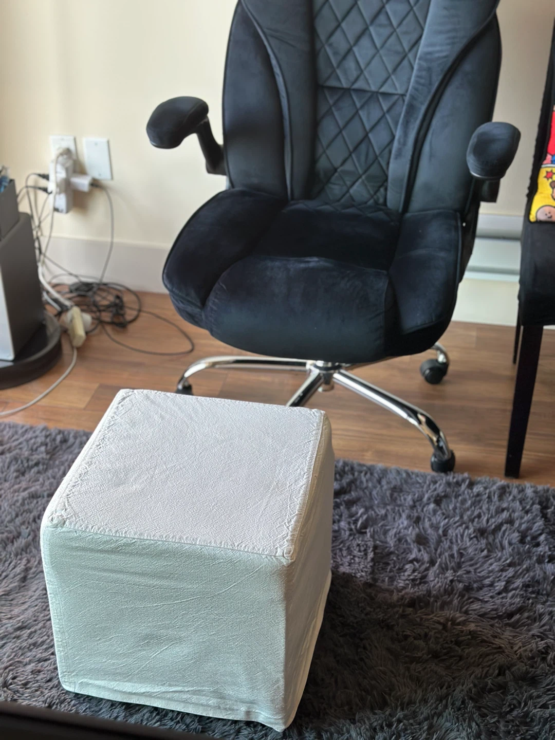 White Cube Ottoman Footrest - photo 2