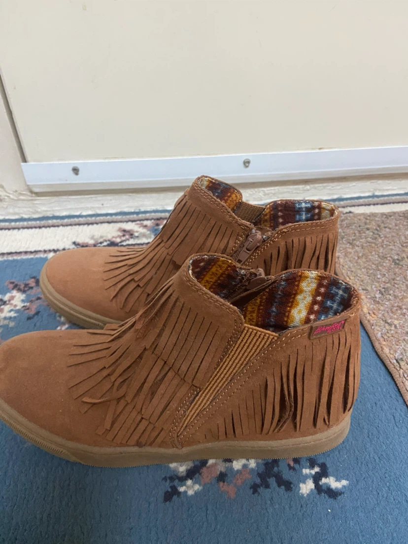 Brown Fringed Ankle Boots Womens 4 - photo 3