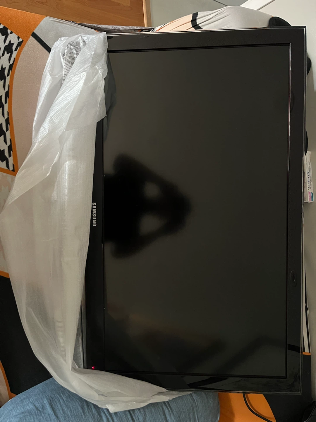 Samsung 40" Series 6 610 LCD TV - photo 2
