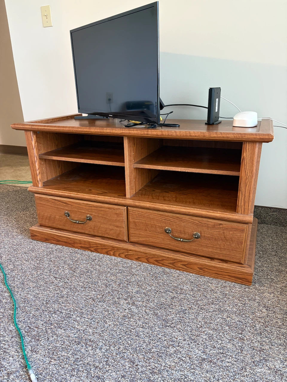 All Furniture Must go !!!! - photo 4