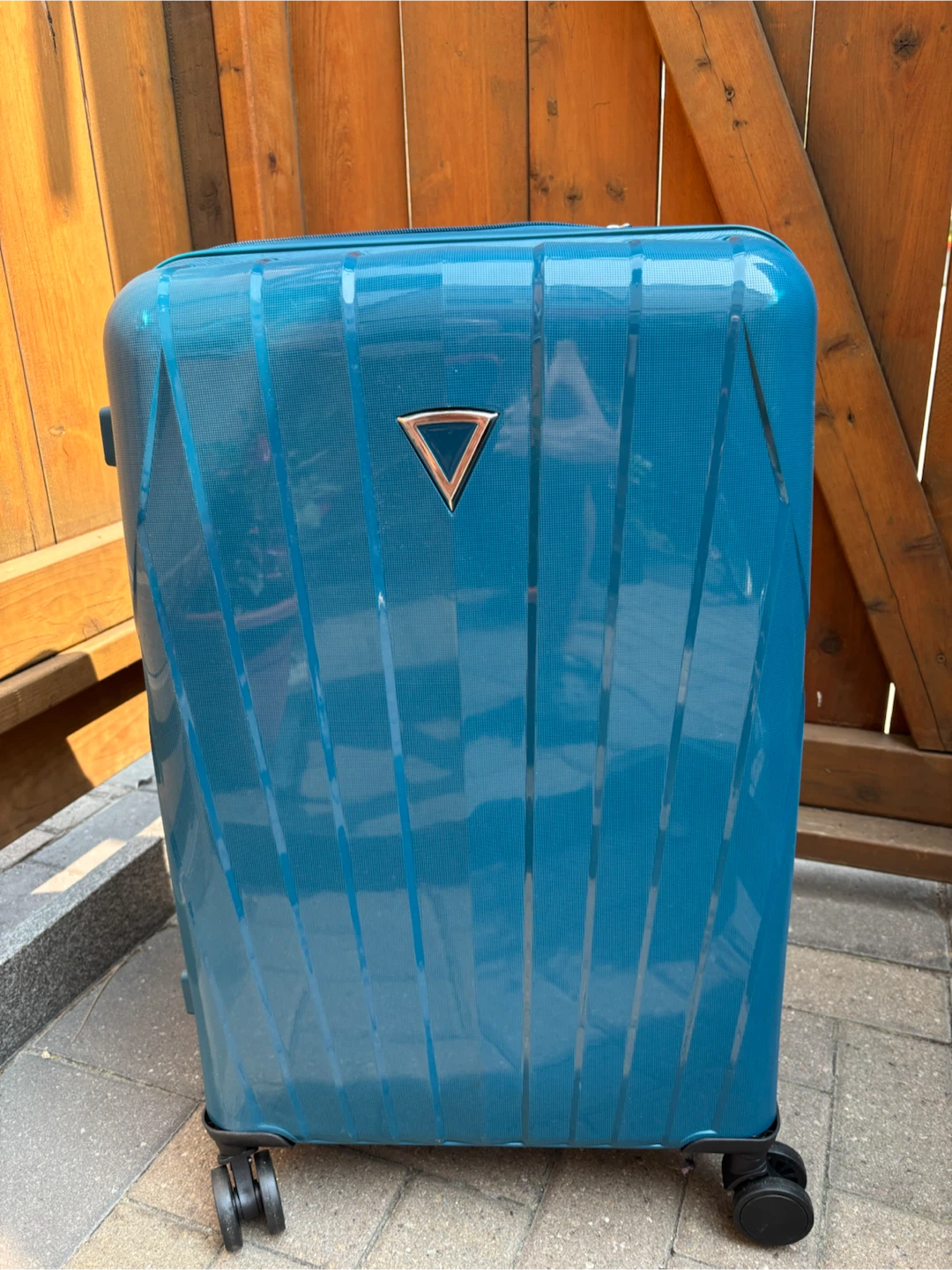 Blue Hard-Shell Spinner Suitcase