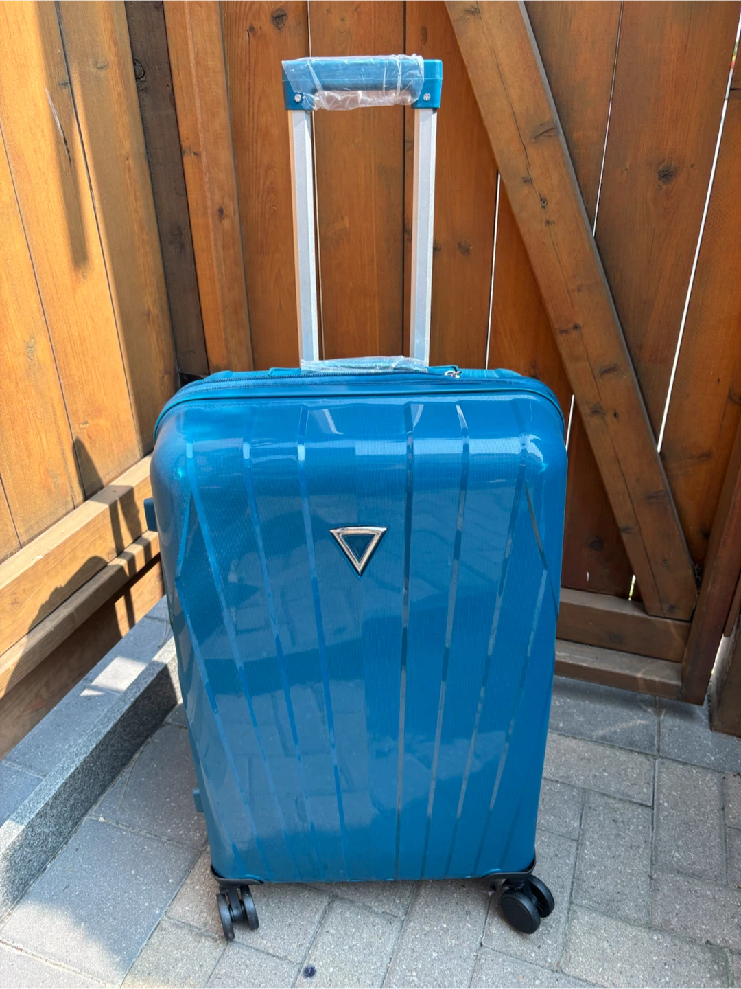 Blue Hard-Shell Spinner Suitcase - photo 2