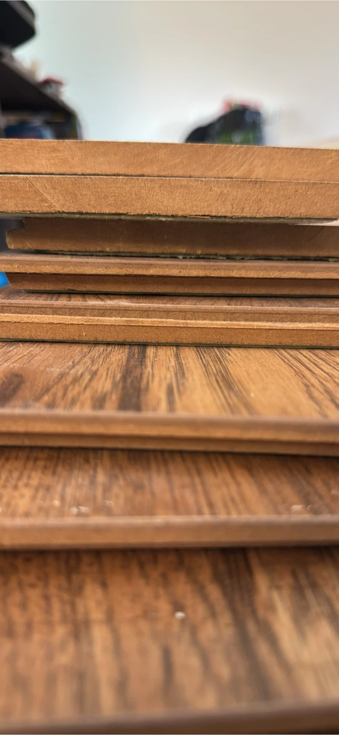 Wood-look Vinyl Flooring Planks - photo 2