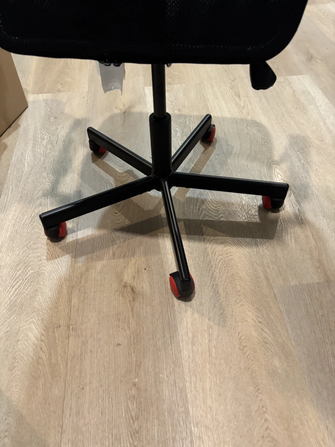 Black Mesh Office Chair IKEA - photo 4