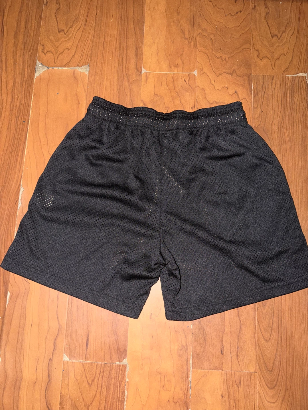 Eric Emanuel black Ny Knicks championship shorts - photo 2