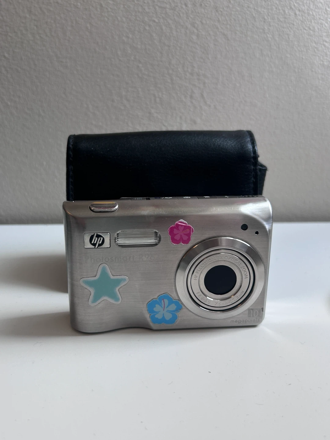 HP Photosmart R967 Digital Camera [BROKEN/FOR PARTS]
