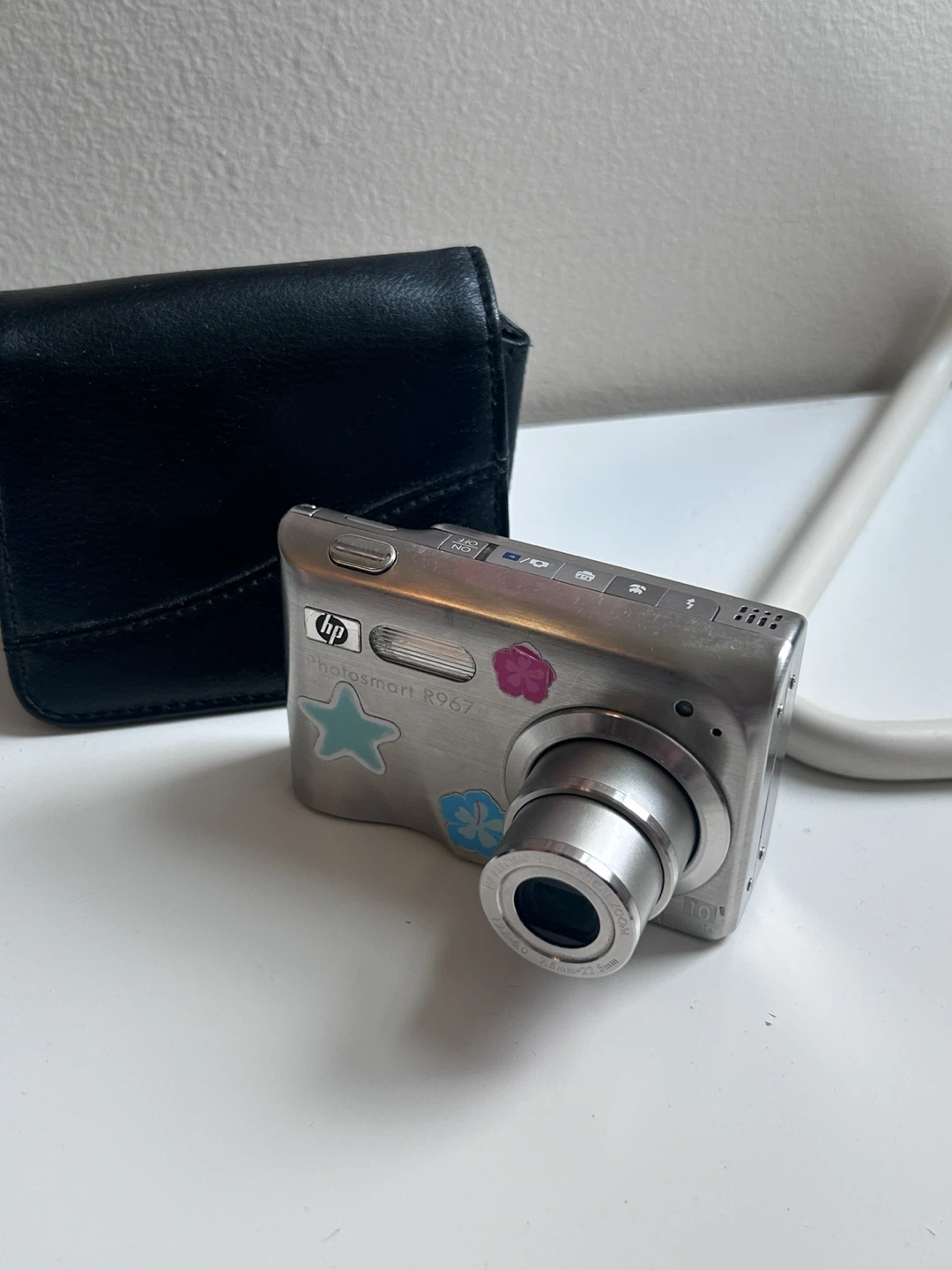 HP Photosmart R967 Digital Camera [BROKEN/FOR PARTS] - photo 3