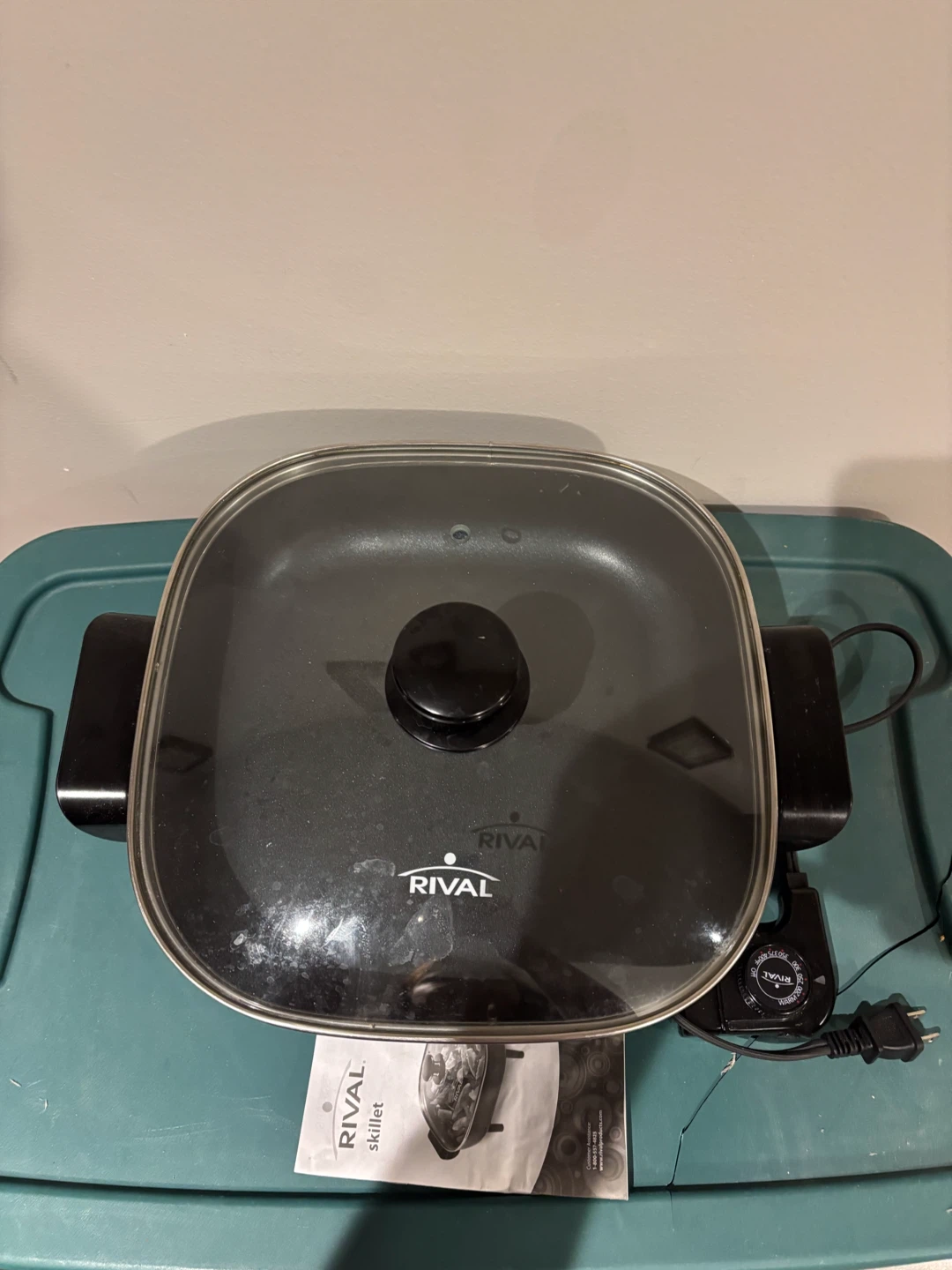 Rival Electric Skillet with Lid