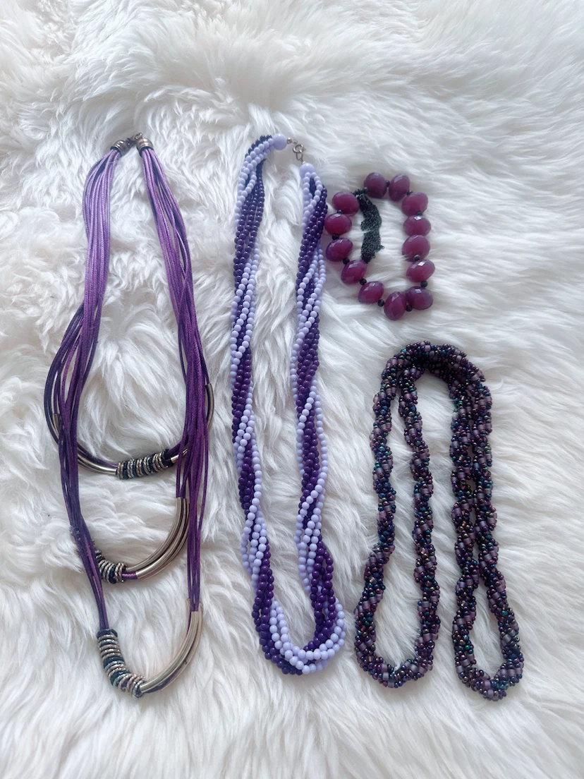 Bundle of 4 purple and pink beaded necklaces