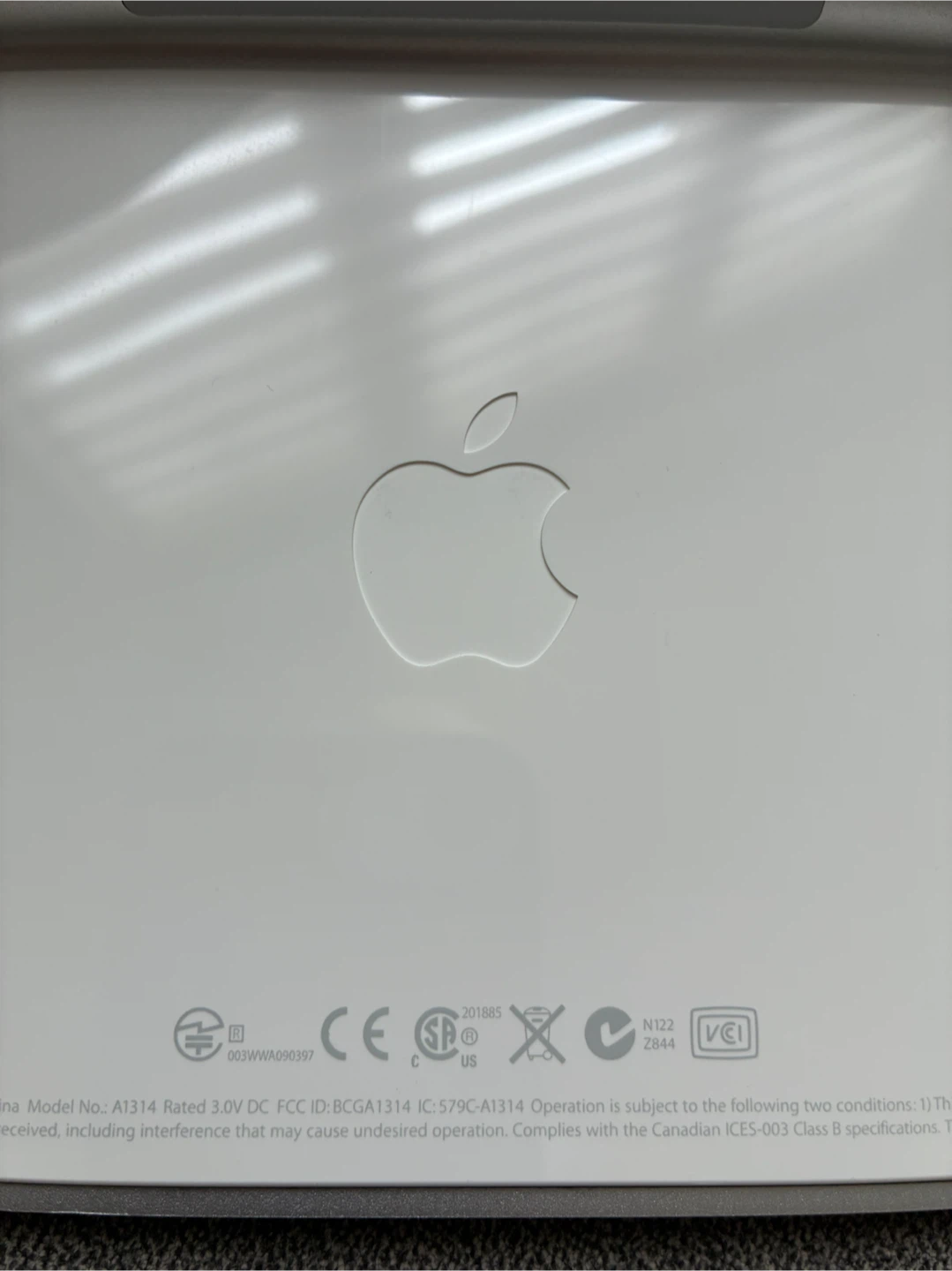 Apple Magic Keyboard A1314 - photo 2