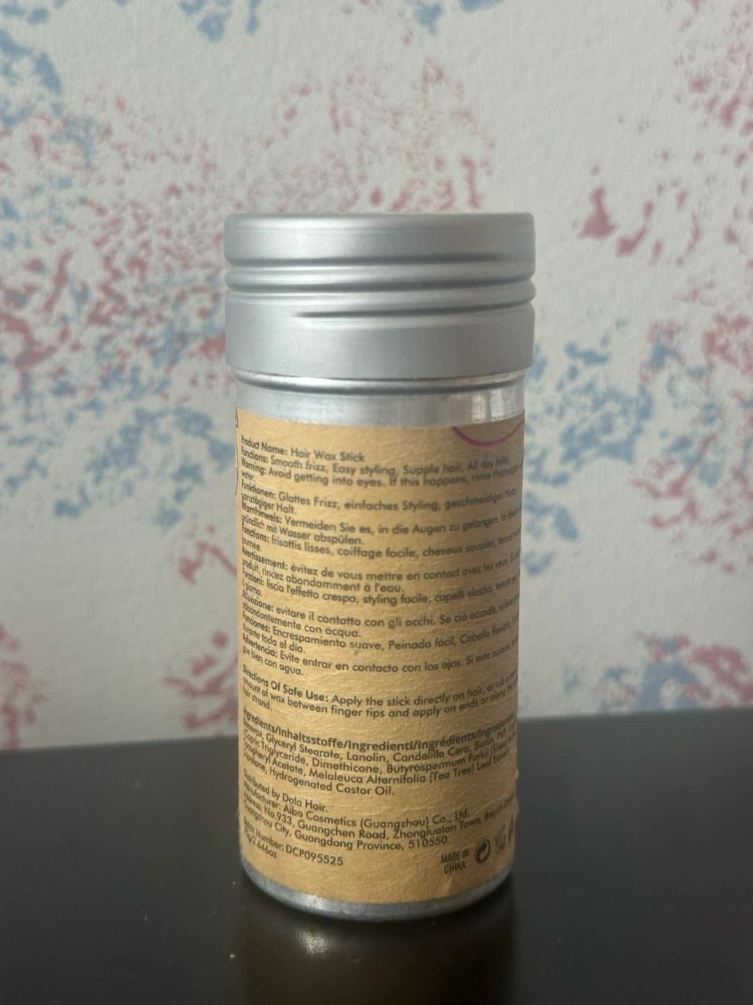 Dola Hair Hair Wax Stick for Fly-aways and Frizzy Hair - photo 2