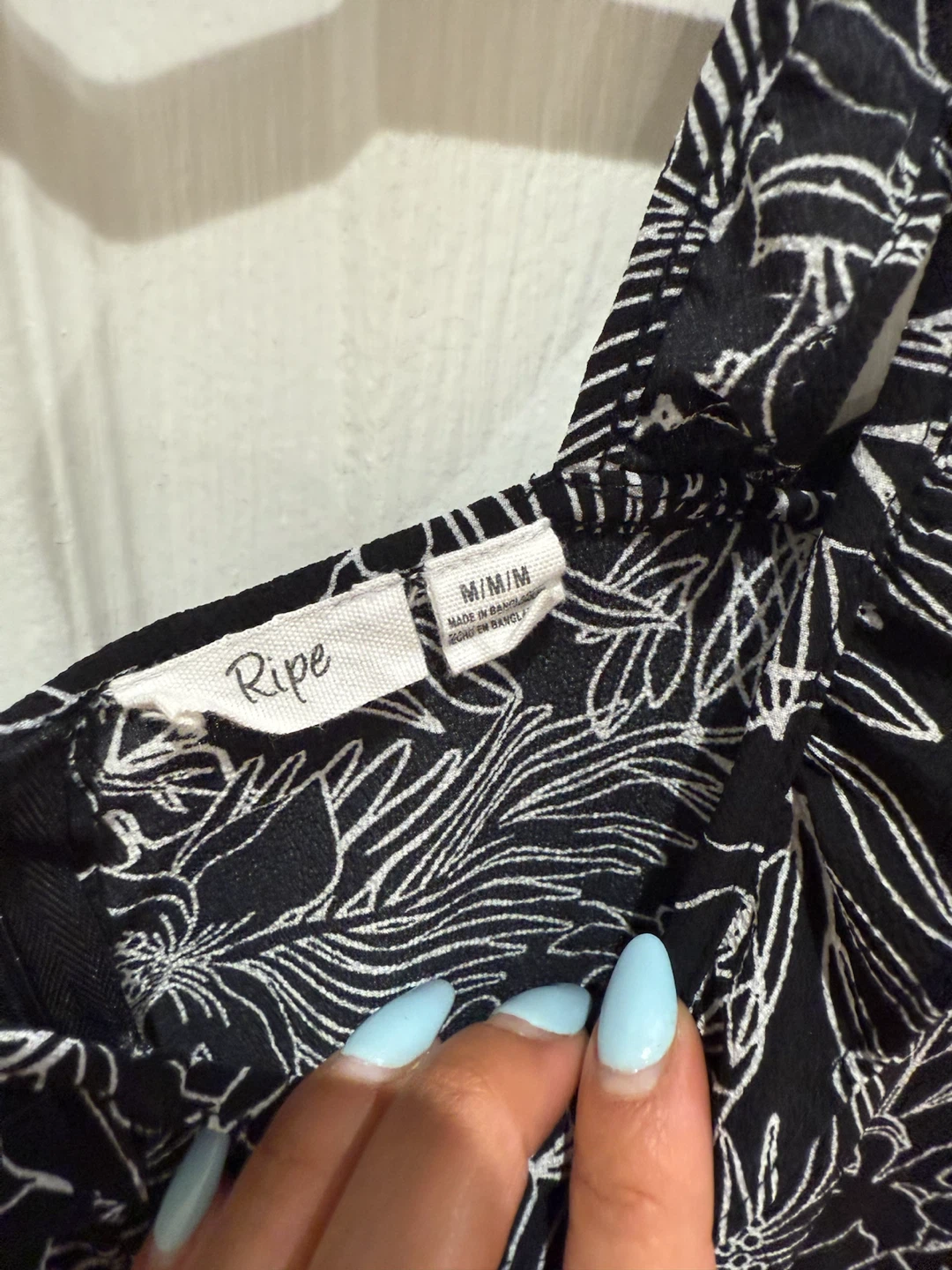 Black and White Floral romper - photo 3