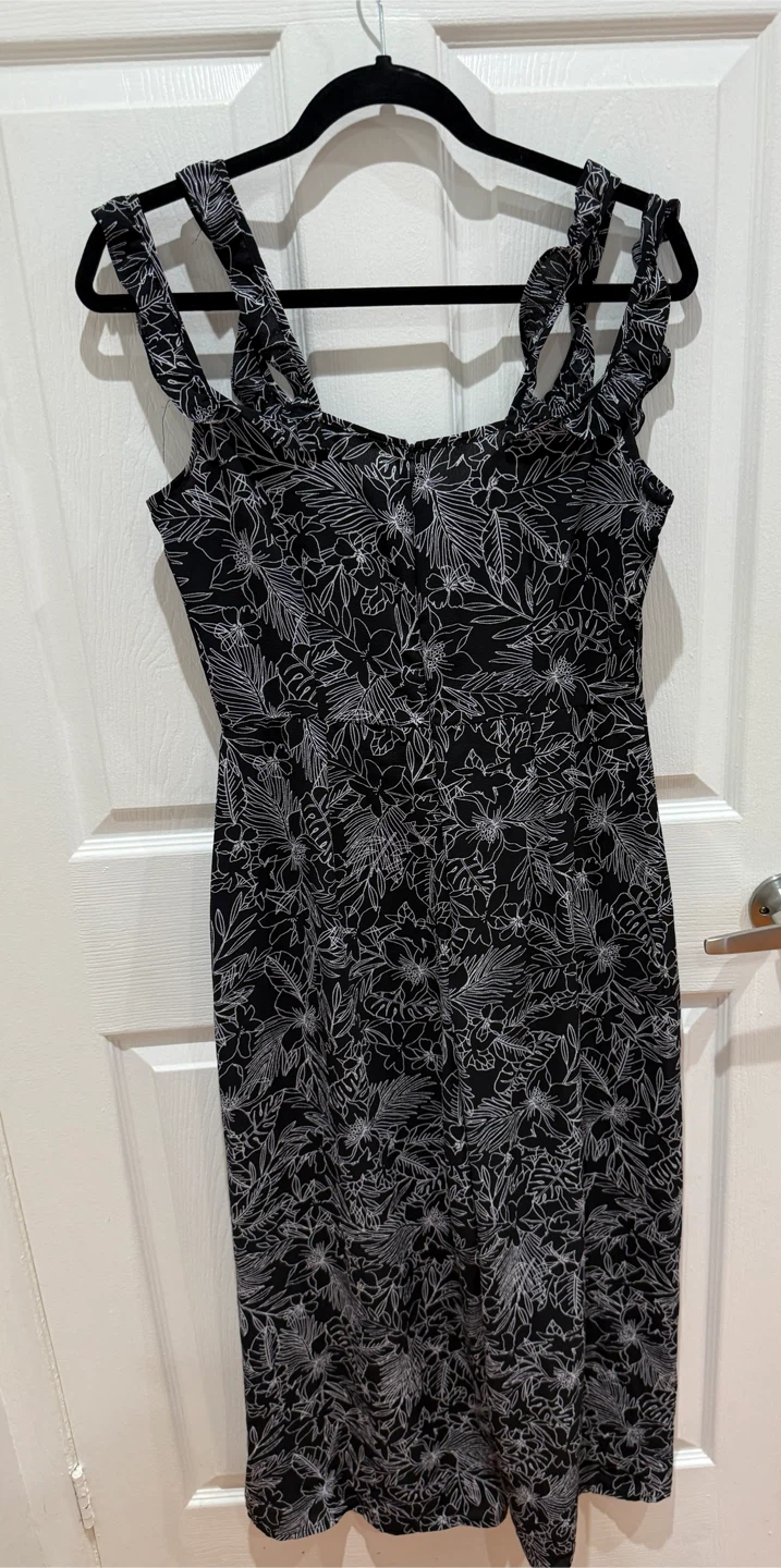 Black and White Floral romper - photo 4