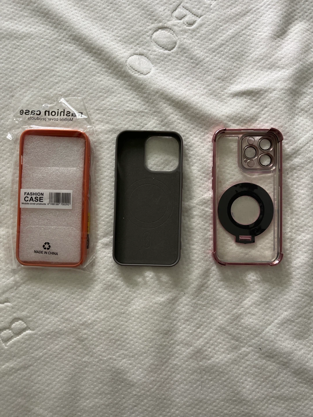 iPhone 13 phone cases. - photo 2
