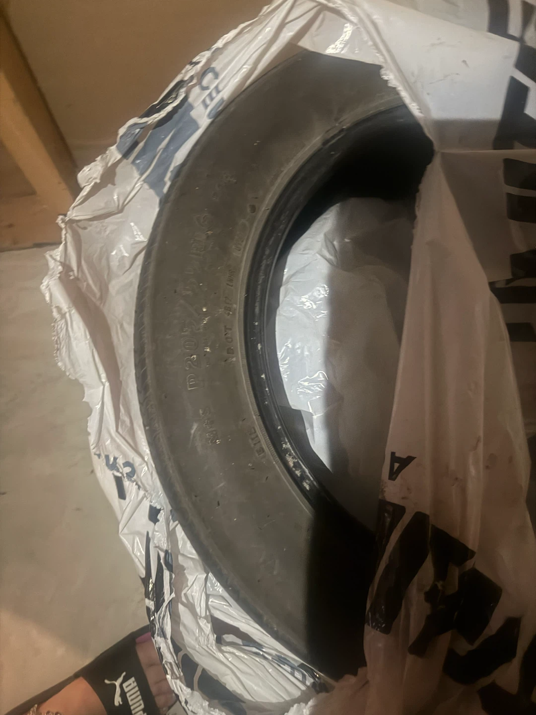 Goodyear Tires (4) P205/75R15 - photo 5