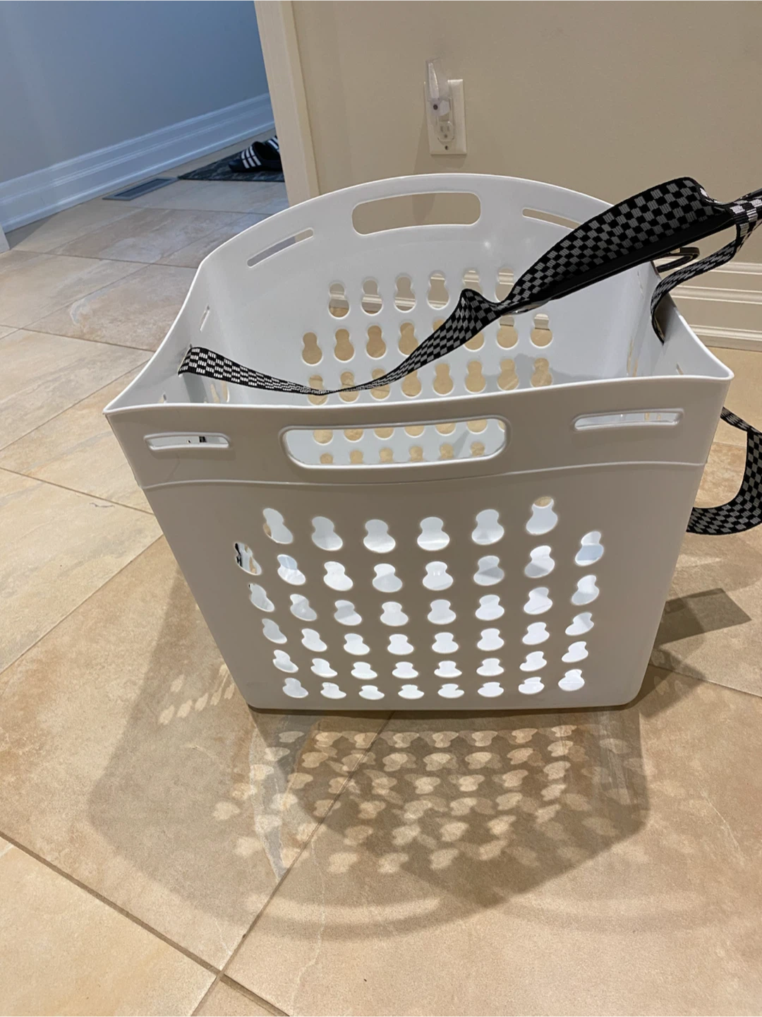 White Over-the-Door Laundry Hamper - photo 2