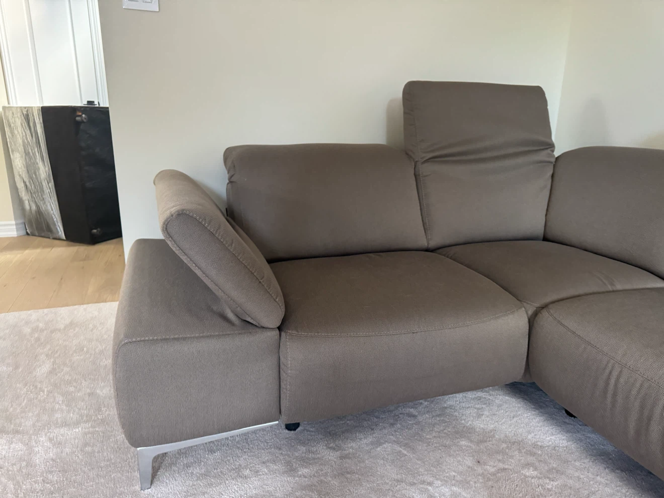 Gautier Sectional Sofa with Adjustable Headrests - photo 2