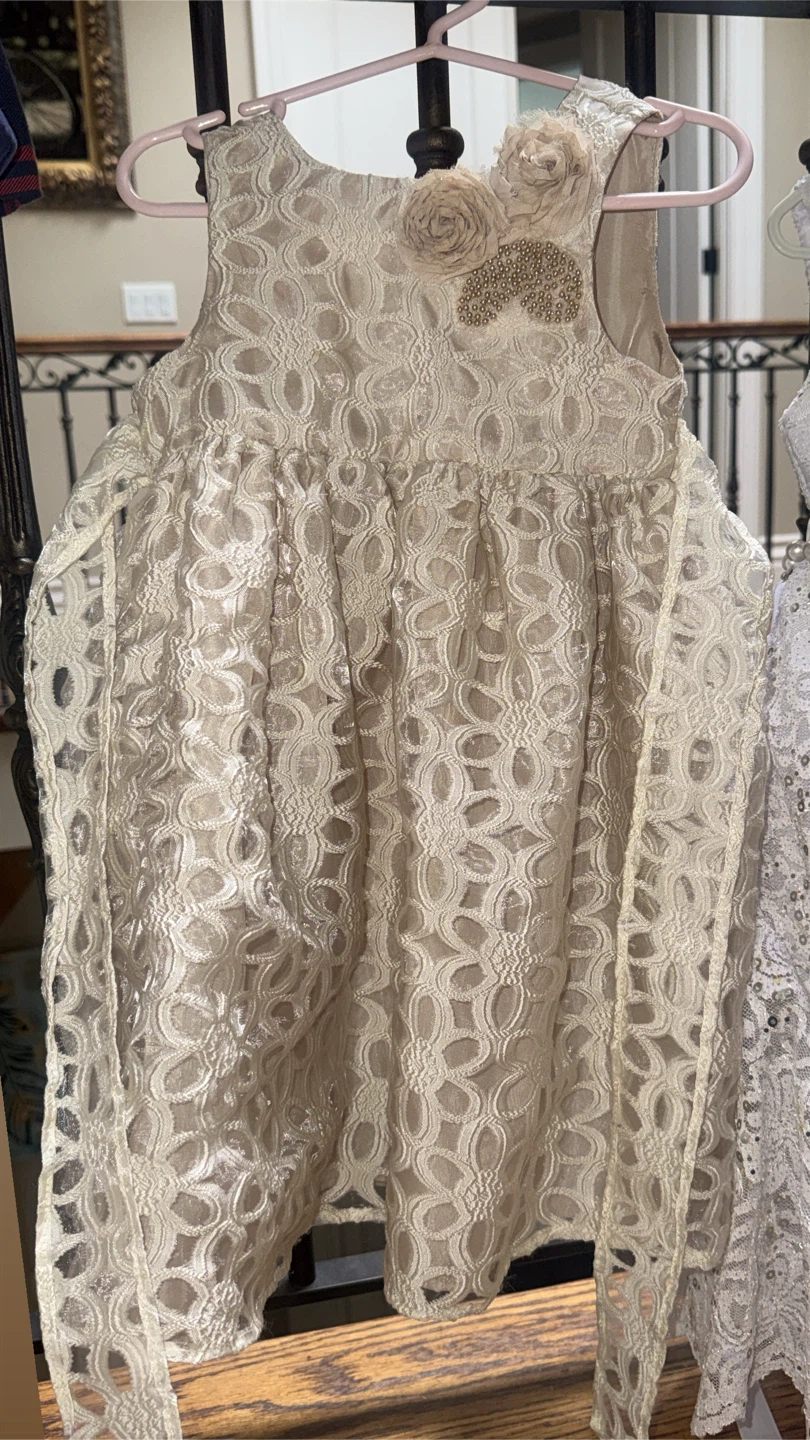 White Lace Sequin Dress and beige dress - photo 3