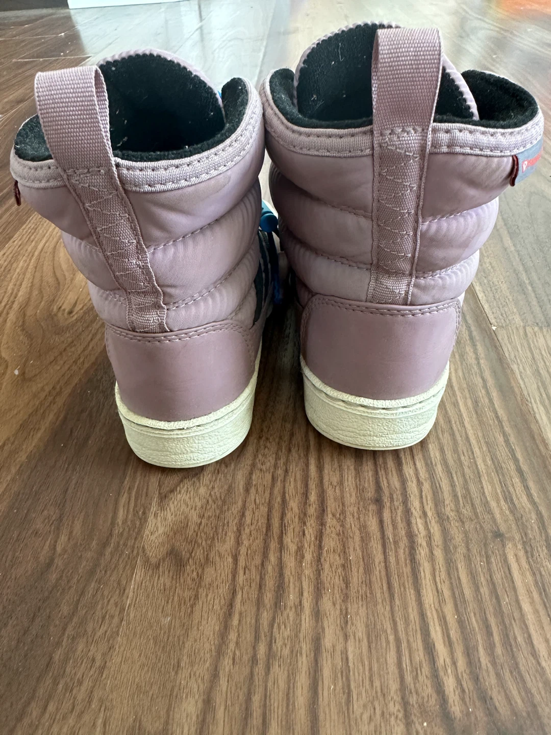 Adidas kids Winter Boots - Size 10 - photo 4