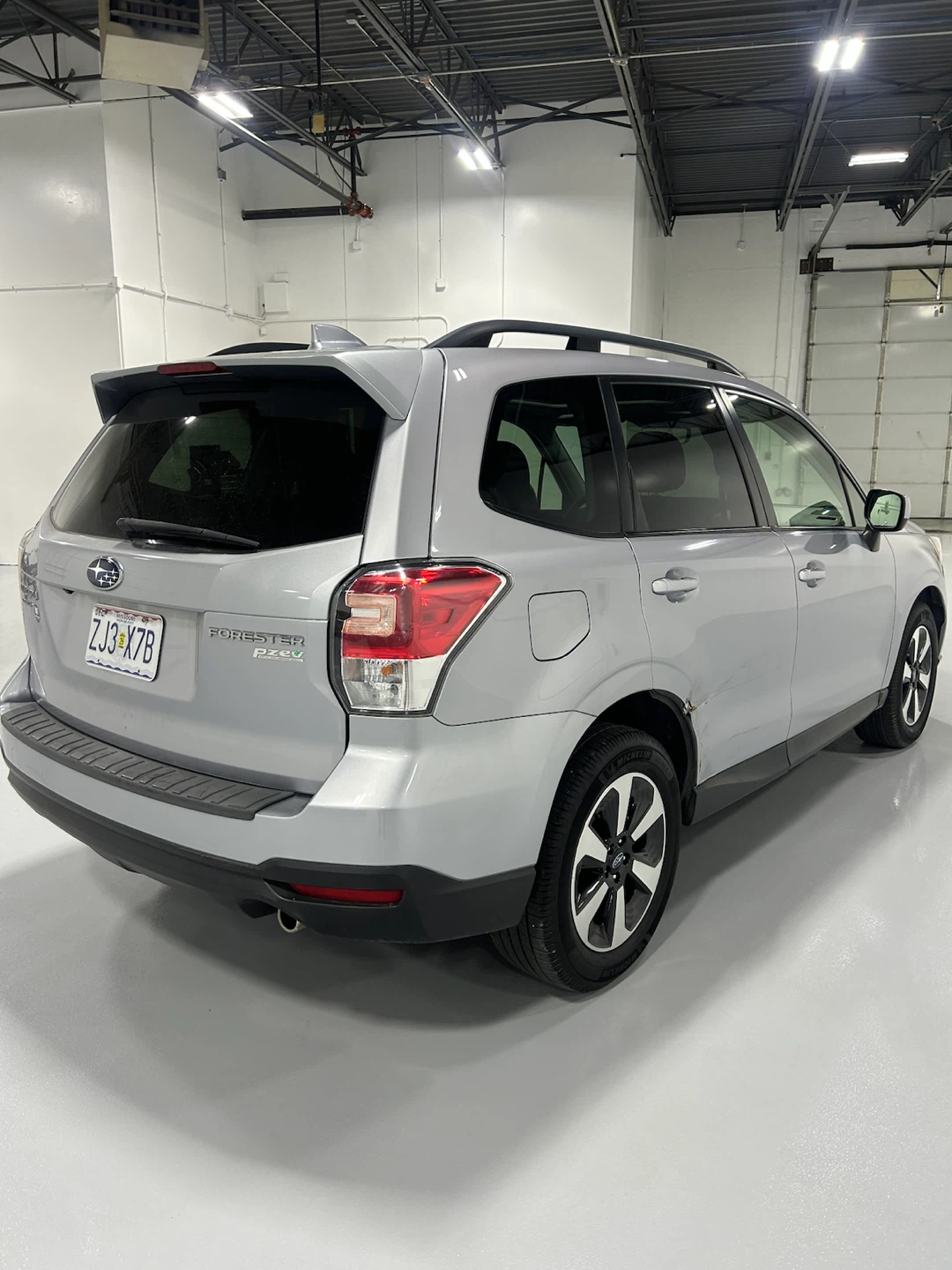 2017 Subaru Forester 2.5i Premium AWD - photo 4