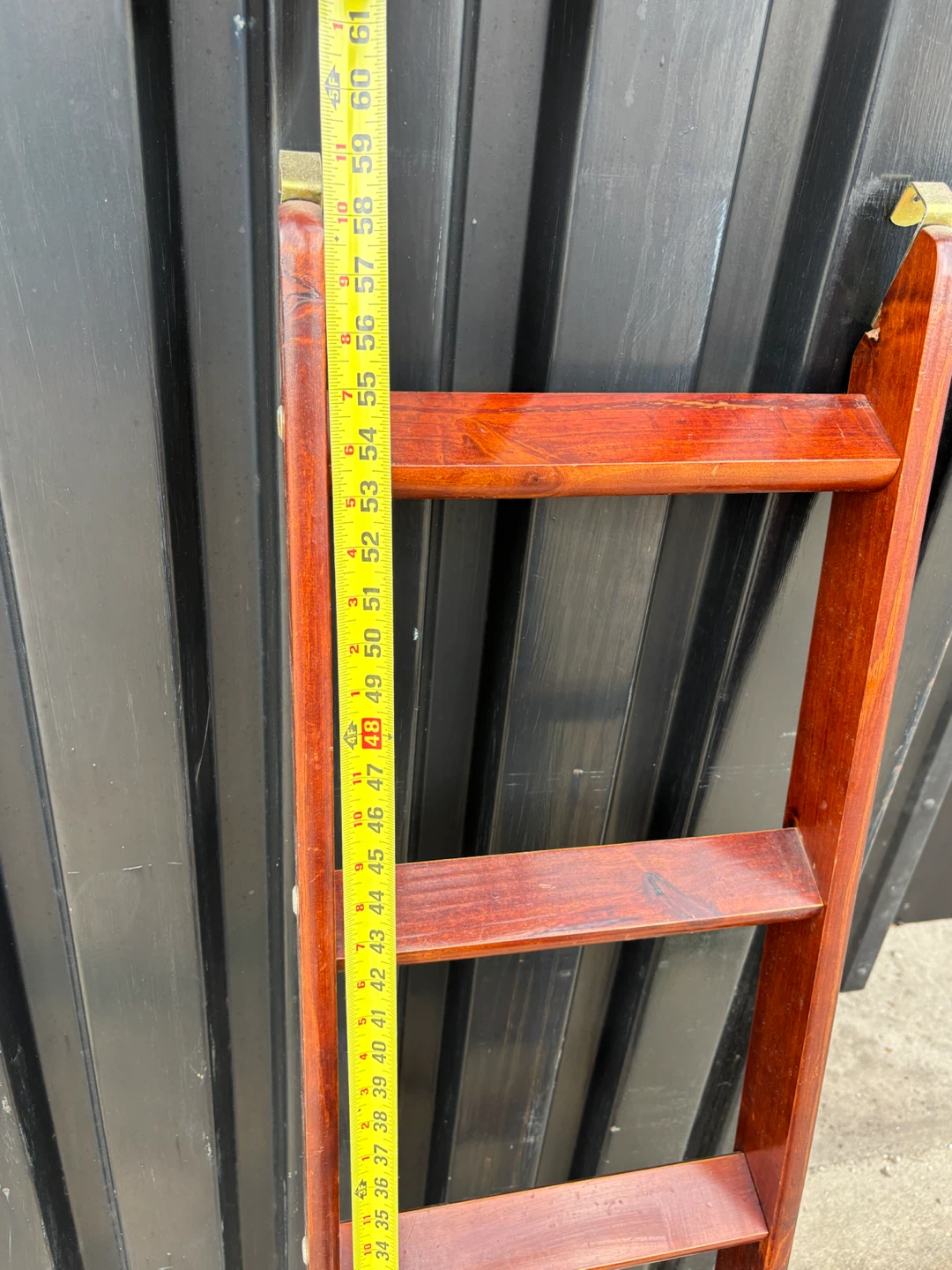 Wooden cherry Ladder Shelf - photo 5
