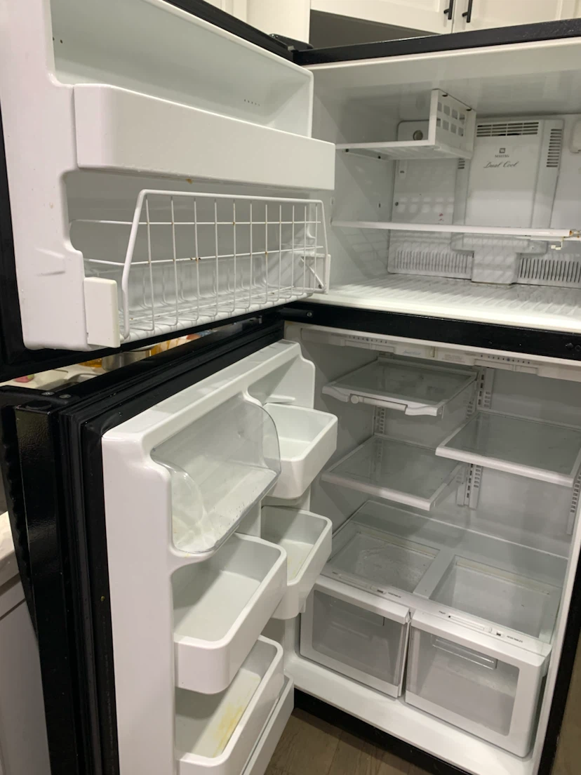Black Maytag fridge sale 130 - photo 3