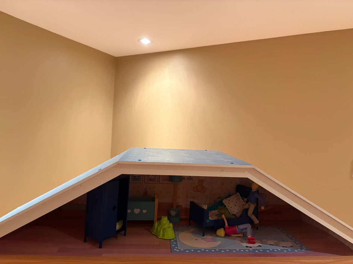 Wooden Dollhouse with Furniture - photo 3