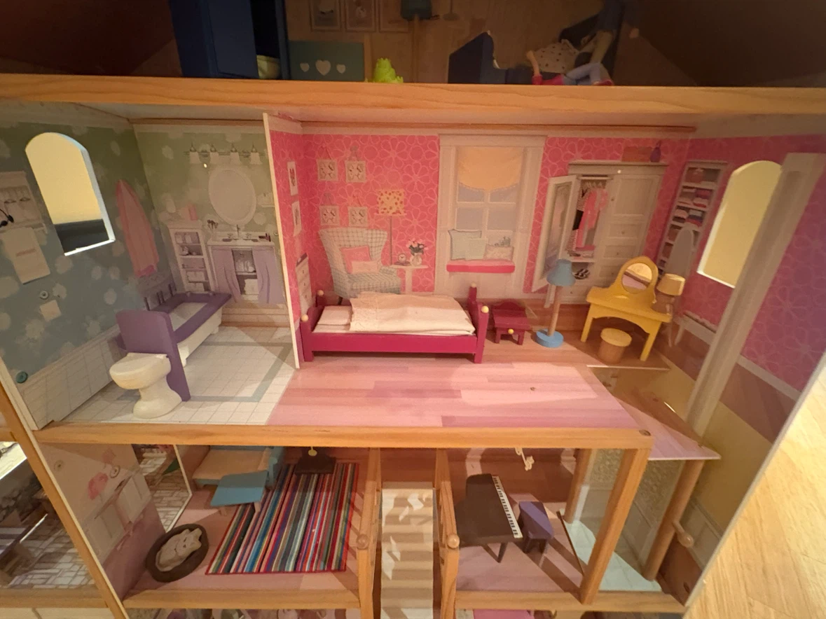 Wooden Dollhouse with Furniture - photo 4