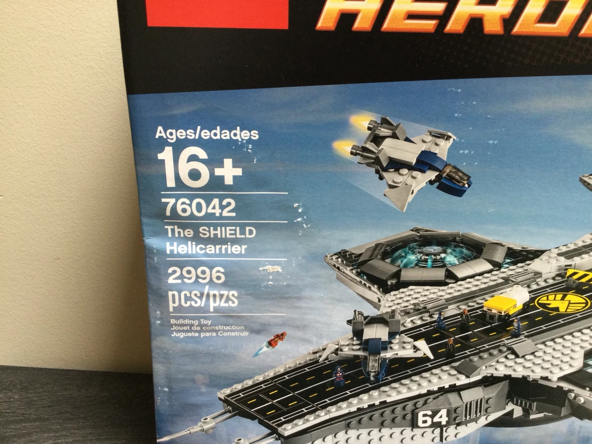 LEGO The SHIELD Helicarrier Set 76042 NEW - photo 2
