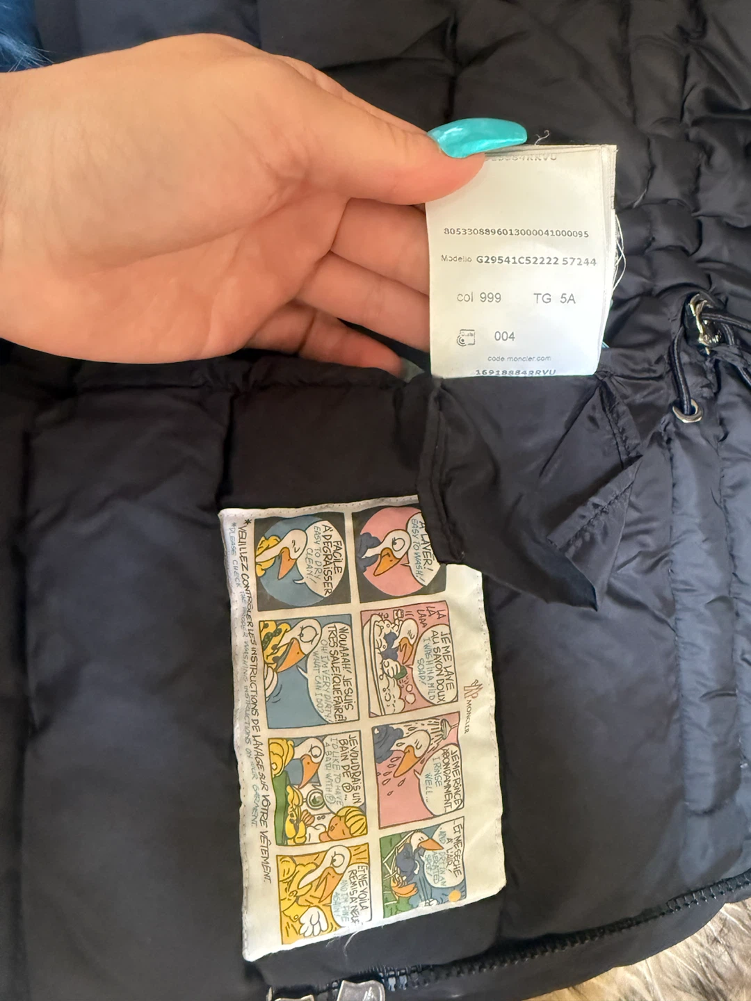 Moncler Kids Down Jacket Size 5 112cm - photo 4