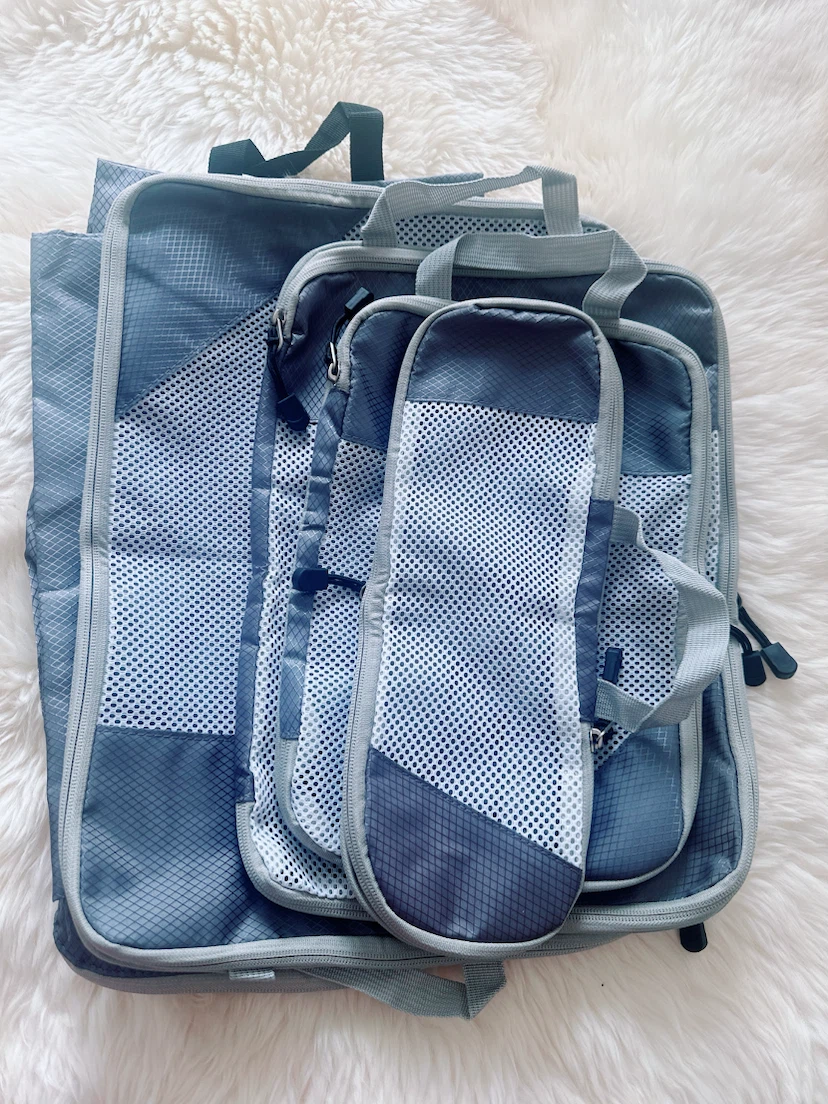 Set of 7 Gray Travel Packing Cubes - photo 2