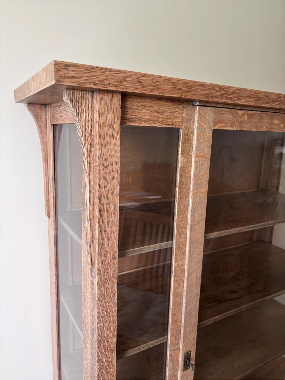 Antique Mission Oak Glass China Cabinet with Key - photo 5
