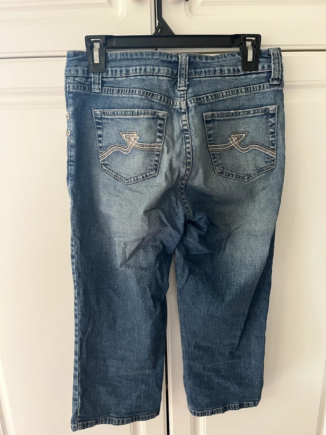 Women Jeans Capris Pants $5 each - photo 3