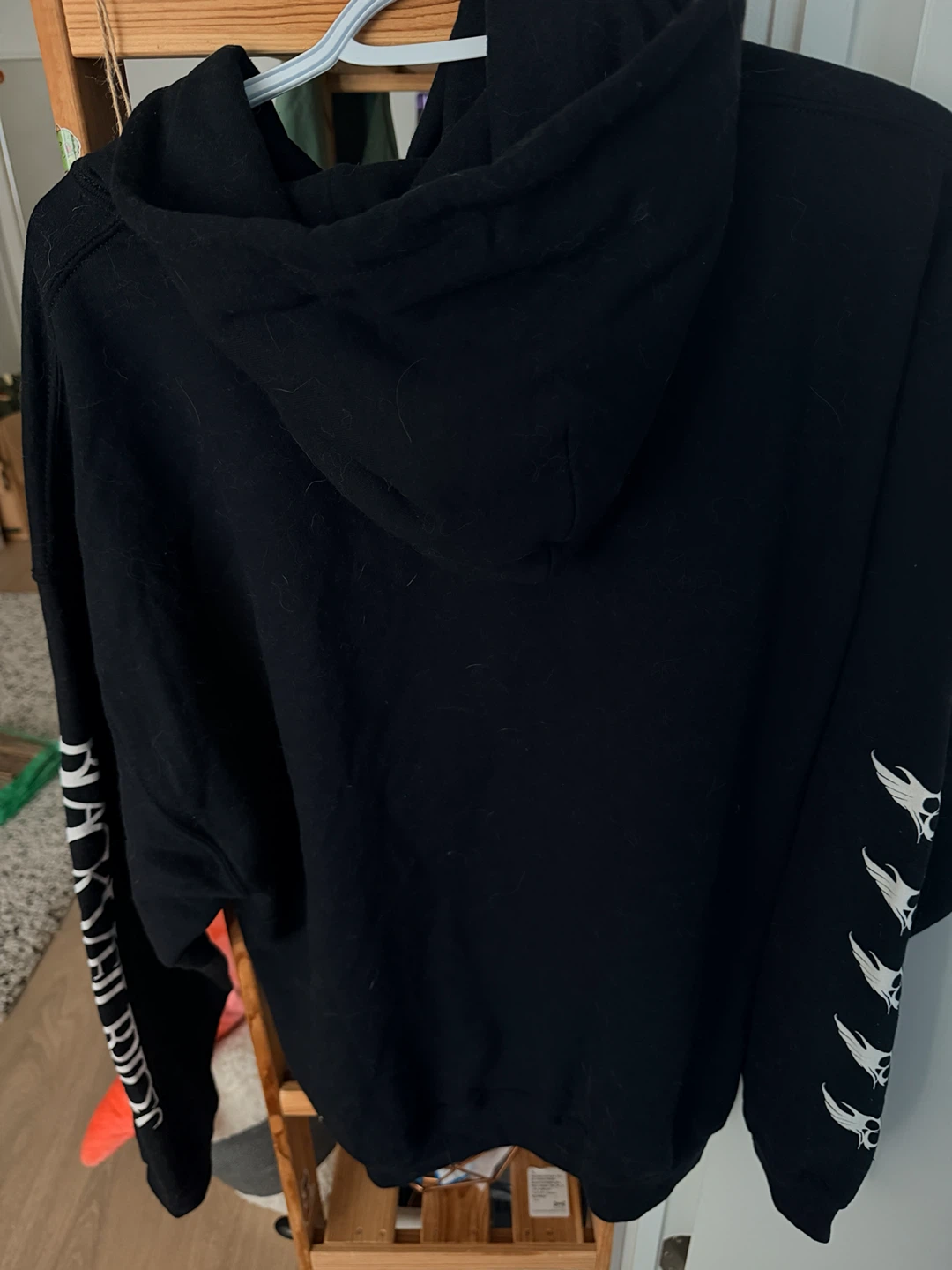 Hot Topic Black Veil Brides Demon Hoodie - photo 3
