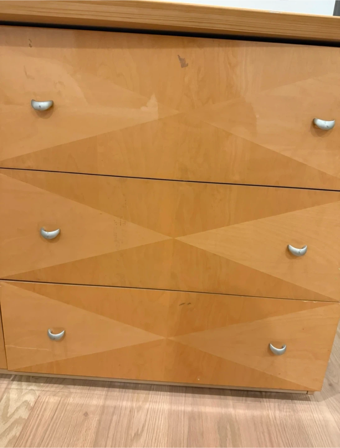 6-Drawer Dresser - MOVING SALE - photo 2