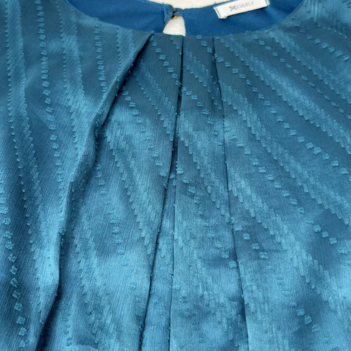 Everly Teal Textured Dress Semi Sheer Sleeves Knee Length Size L - photo 5