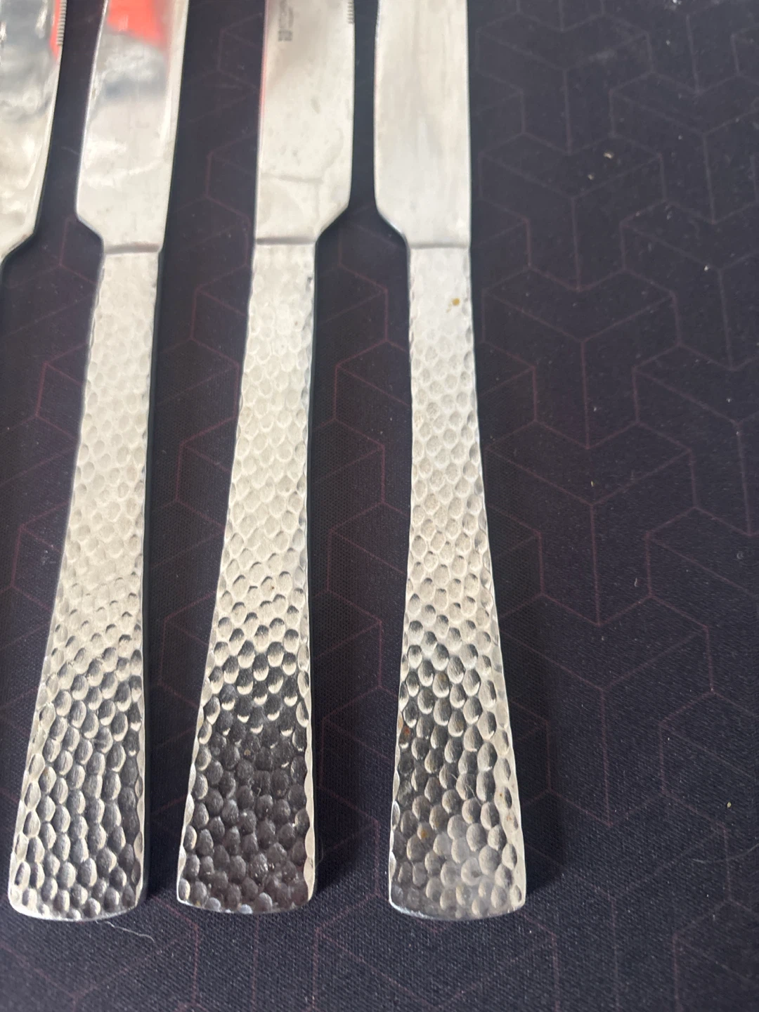 KITCHINO TABLEART Hammered Steak Knives - Set of 8 - photo 3
