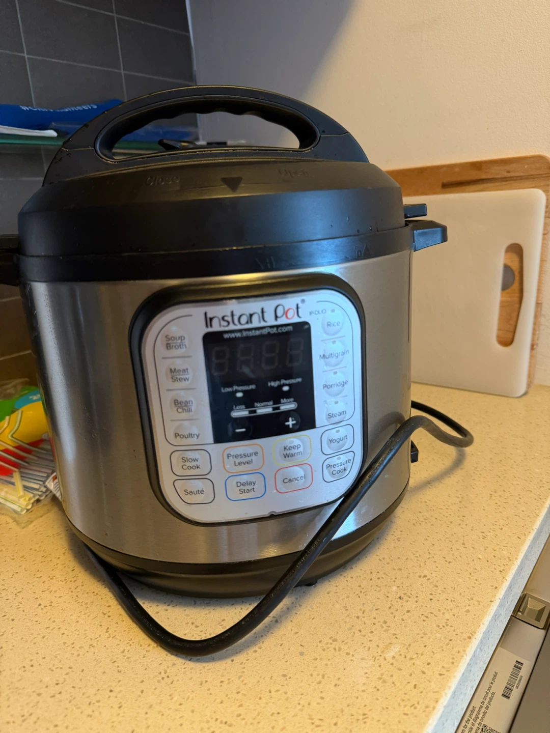 Instant Pot Duo 7-in-1 Electric Pressure Cooker