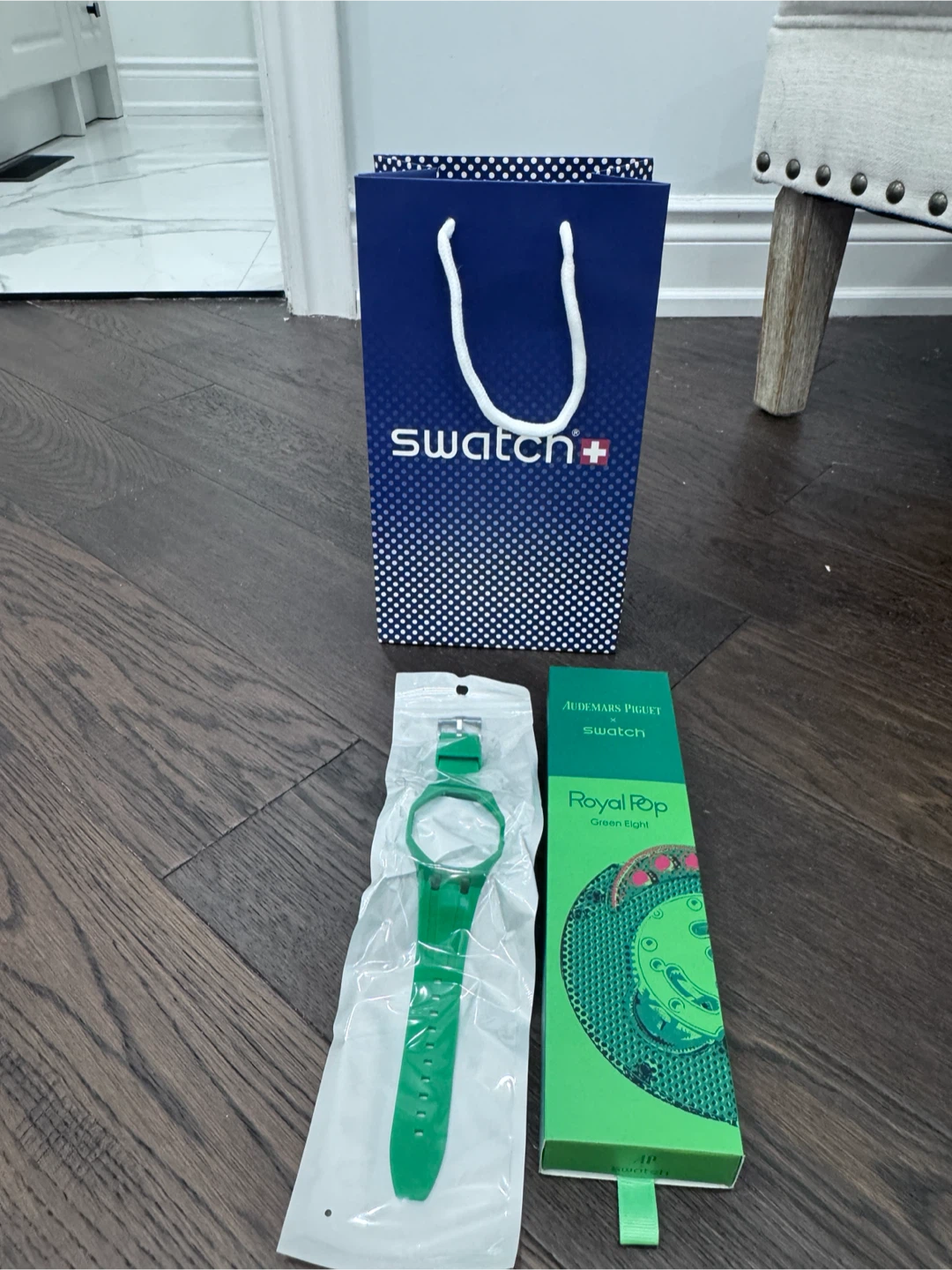 Swatch Royal Pop Green Eight Watch Set - photo 3