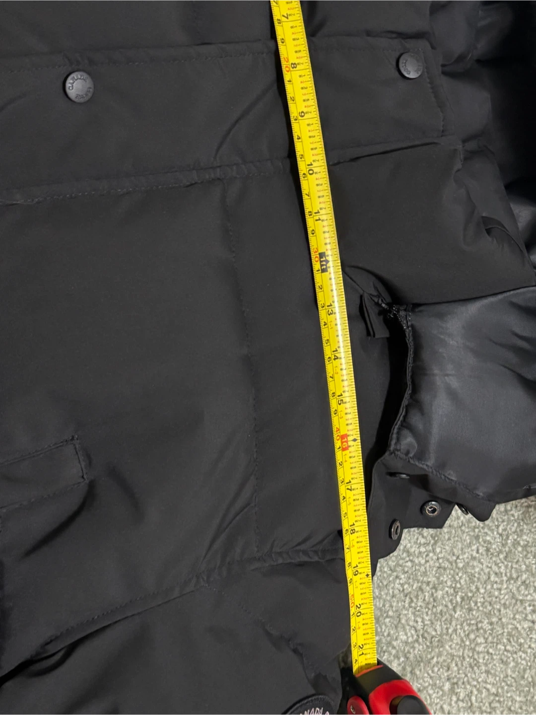 Canada Goose Black Down Parka in excellent condition - photo 4