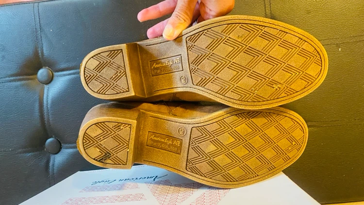 American eagle size 10 wide - photo 5